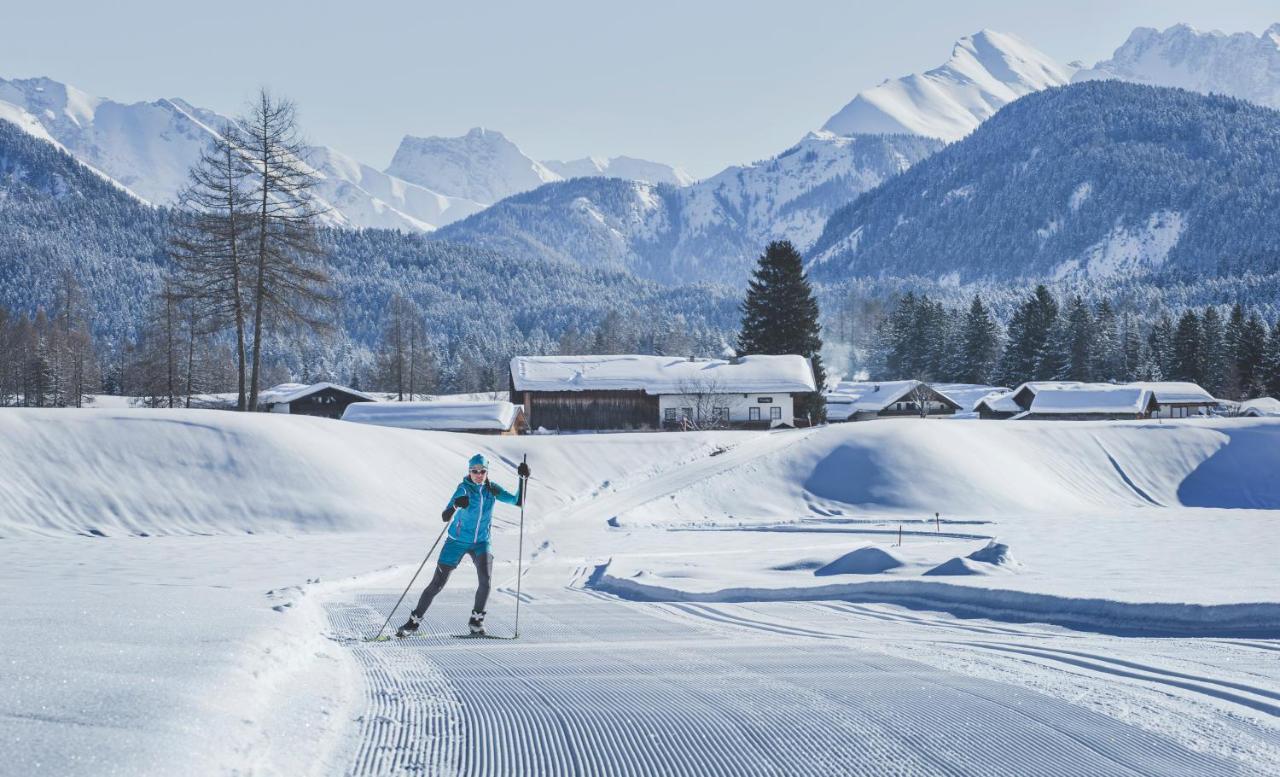 Design Apartments & Zimmer - Zugspitze Leutasch Zewnętrze zdjęcie